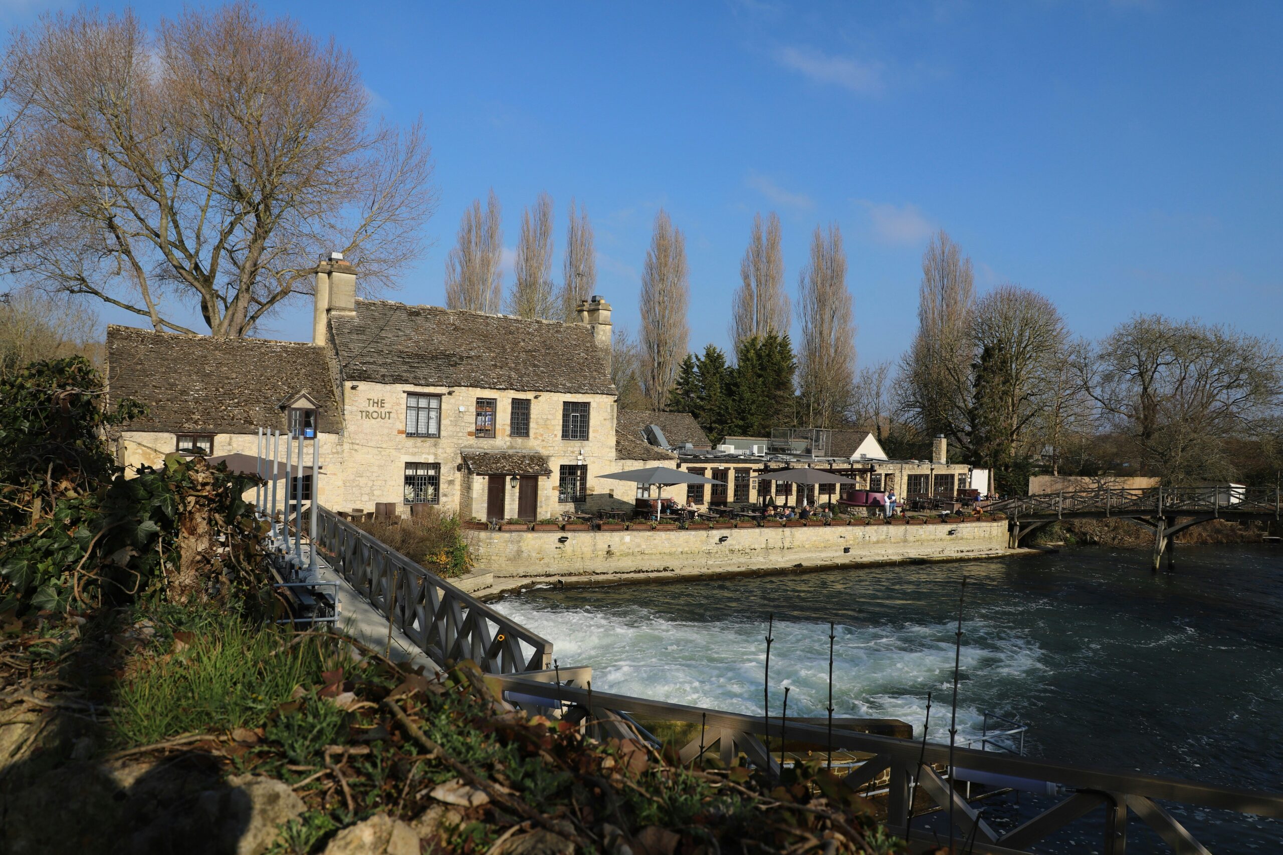 pub with bedrooms, hospitality marketing
